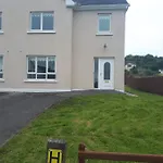 Дом отдыха No 9 The Willows, Ballinamore, Entire *